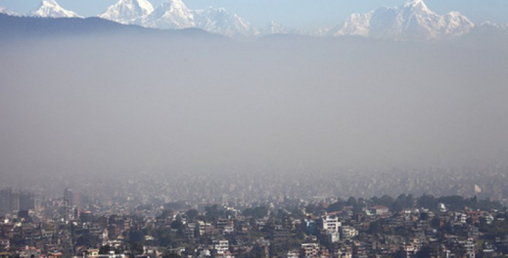 काठमाडौं संसार कै प्रदुषित शहर बन्दा हवाई सेवा अवरुद्ध